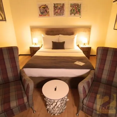 Hotel Second House 3*